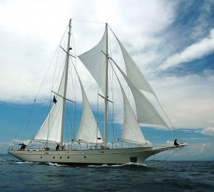 Yacht Argo, Marsun 