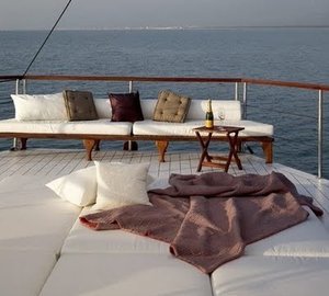 Sitting: Yacht BARACUDA VALLETTA's Sun Deck Photograph