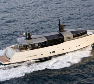 Arcadia 85 motor yacht