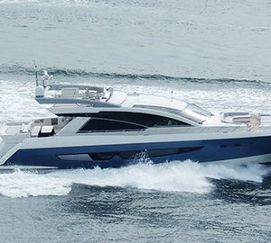 Cheoy Lee Alpha 87 Express Sportbrige superyacht at full speed