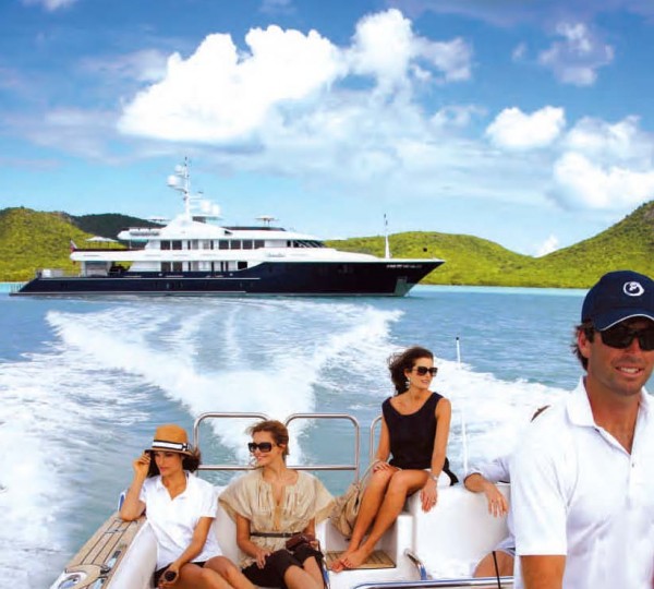 Motor Yacht Unbridled available in the South Pacific