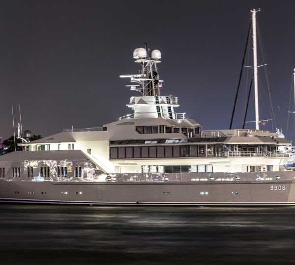 skat yacht charter