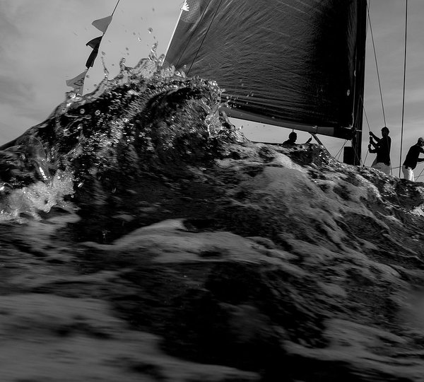 Swan - Les-voiles-de-st-tropez  