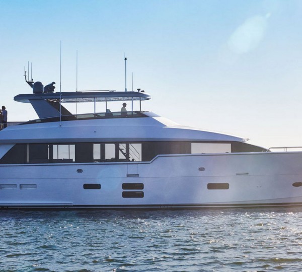 Hatteras M90 Panacea Model - Sistership To Motor Yacht JETSTREAM