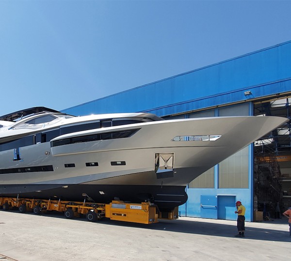 DL Yachts Motor Yacht Oceans Five