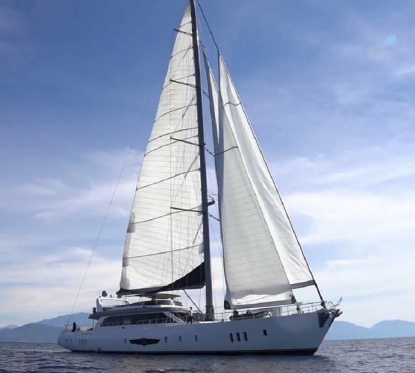 Sailing yacht LONG ISLAND