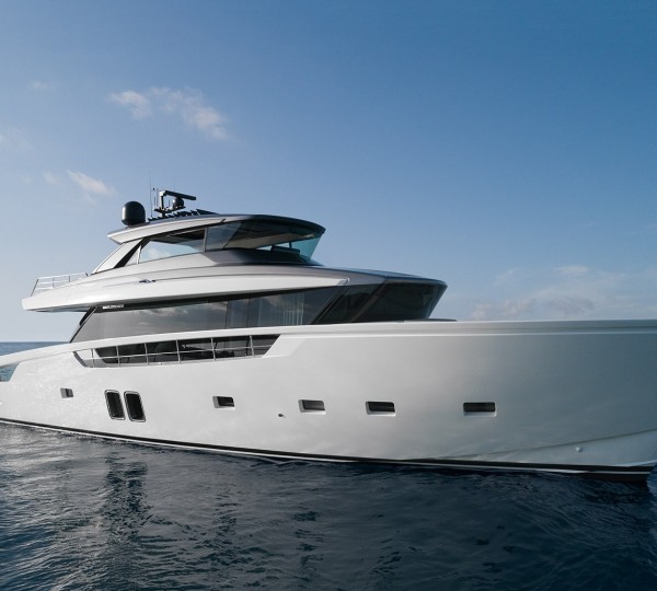 Luxury Yacht CLOUD IX