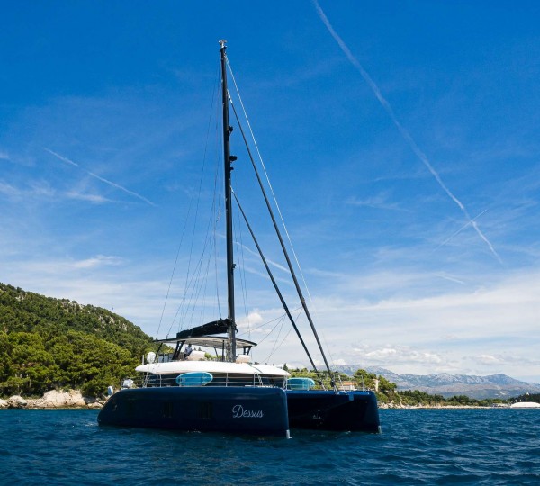 Sailing Catamaran DESSUS