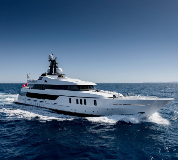 Superyacht ADVENTURE