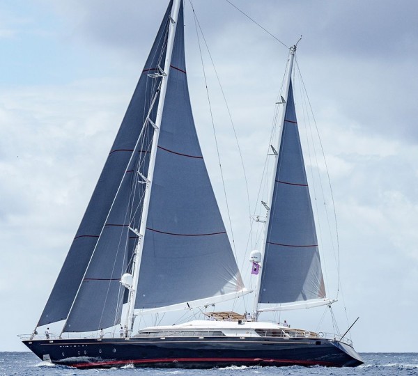 Superyacht ALMYRA