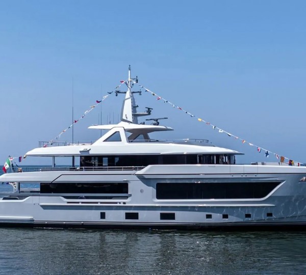 Luxury Yacht BABBO