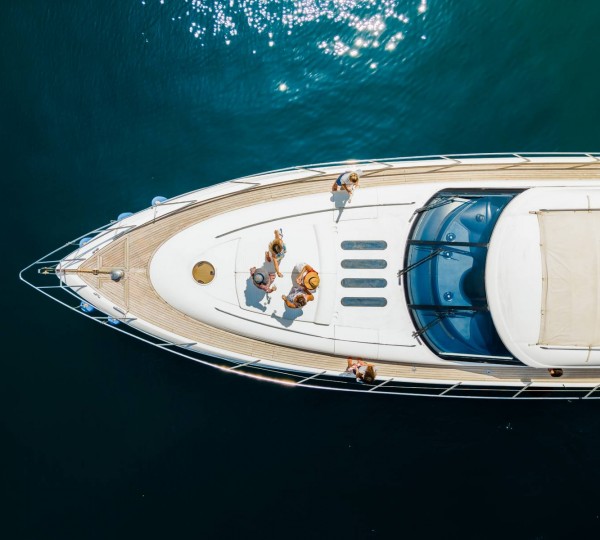 Luxury Yacht EVENIA
