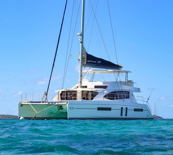 Leeway Yacht Charter Details, Leopard 