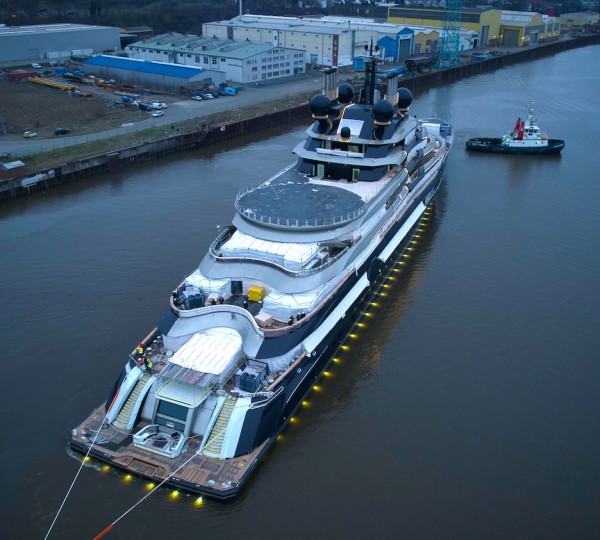 Luxury Mega Yacht LUMINANCE