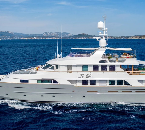 Luxury Motor Yacht DE DE