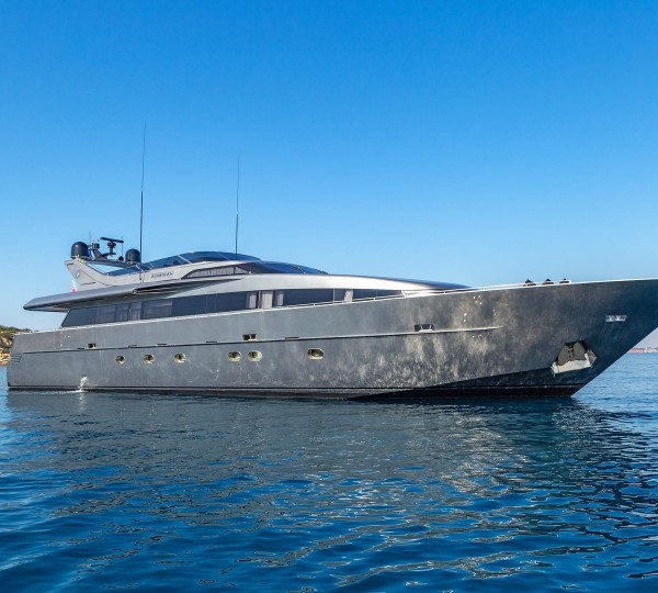 Luxury Yacht SUMMER FUN