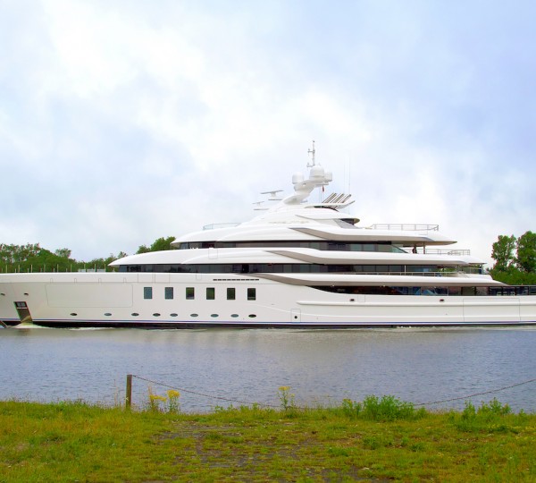 Madsummer Superyacht 