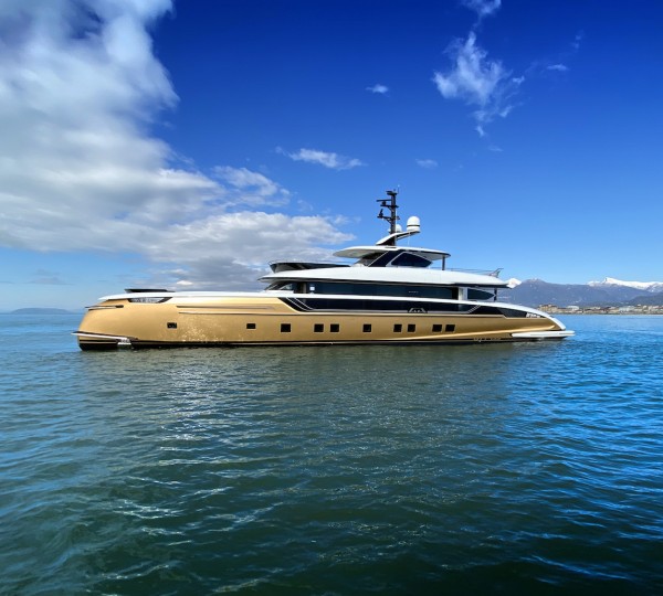 Van Oossanen & Associates Image Gallery - Yacht CYRUS ONE - Cruising ...