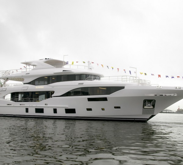 Motor Yacht Sunrise - Mediterraneo 116 