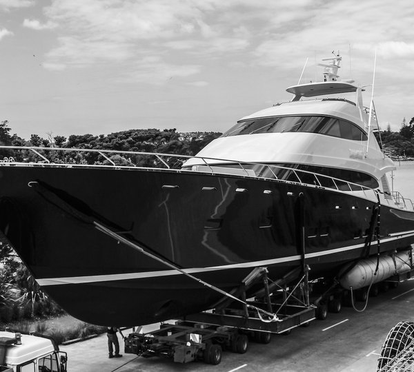 Lanakai: On board the 39.5m maxi Sportfish yacht