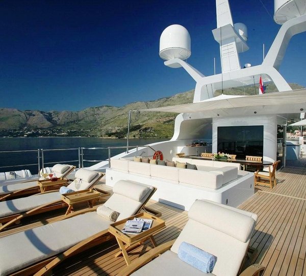 ANDREAS L Yacht Charter Details, Benetti | CHARTERWORLD Luxury Superyachts