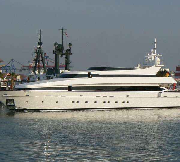 The 37m Yacht CAP DE QUERS