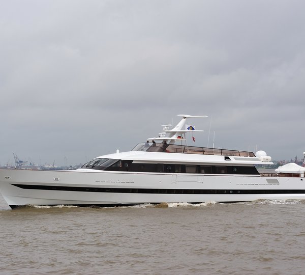 The 47m Yacht SHERGAR