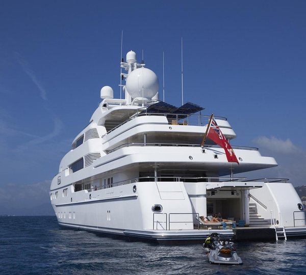 Beach Beachclub: Yacht TITANIA's Anchorage Image