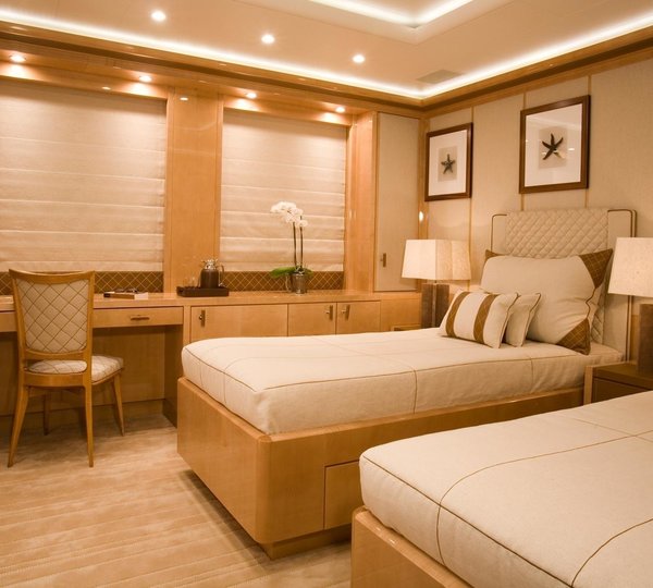 Twin Bed Cabin Aboard Yacht ALFA NERO