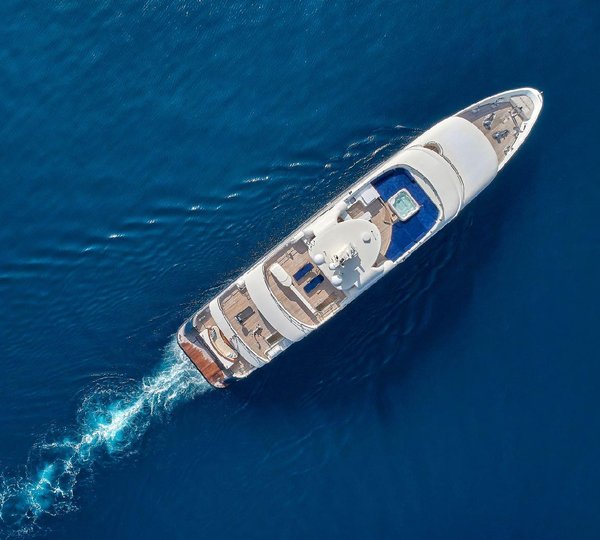 Super Yacht Serenity II Yacht Charter Details, Mengi Yay | CHARTERWORLD ...