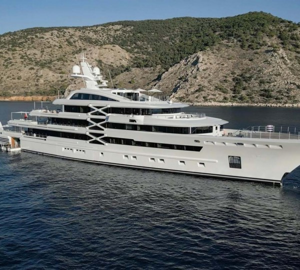 Superyacht PROJECT X