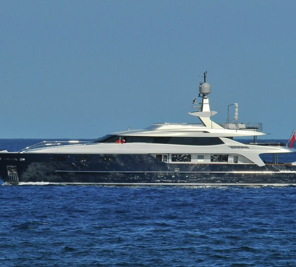 The 43m Yacht SOFIA 3