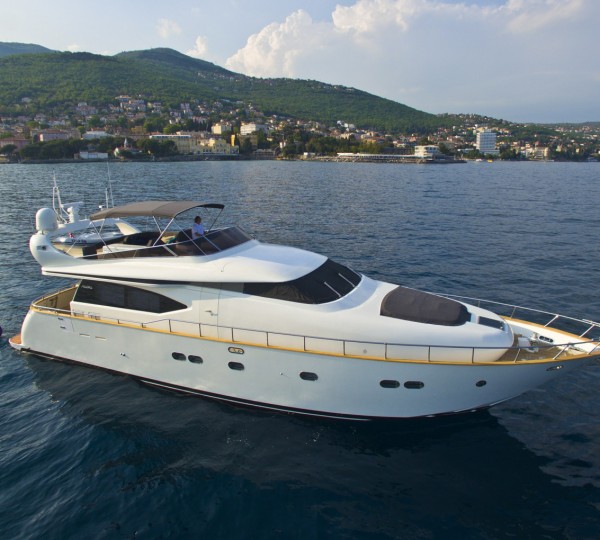 Motor Yacht JANTAR