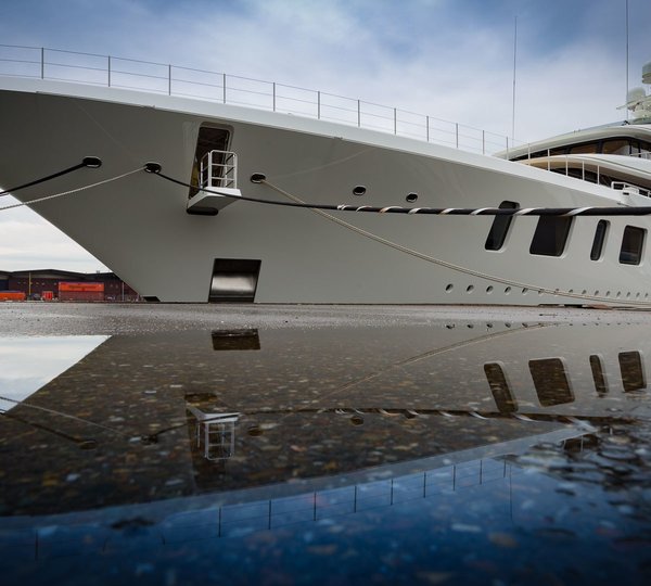 Yacht AQUARIUS By Feadship - Moored