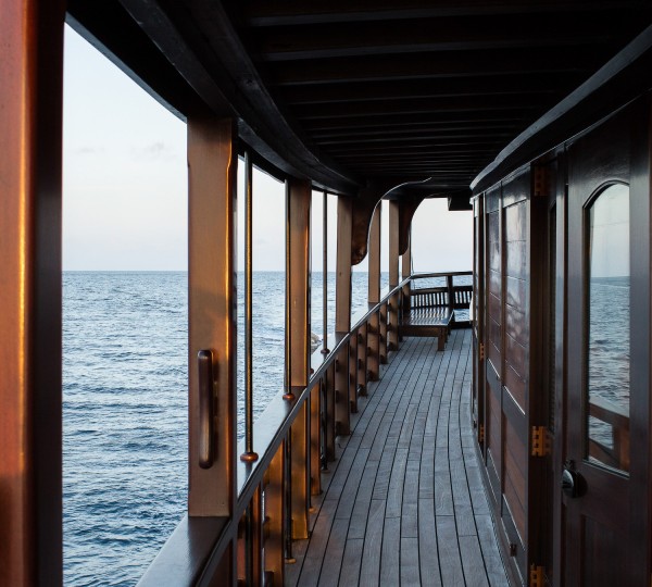 Deck Detail
