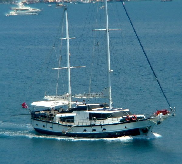 Gulet Esma Sultan II -  Main