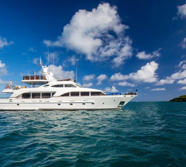 JAZZ Yacht Charter Details, Benetti Motor Yacht | CHARTERWORLD Luxury ...