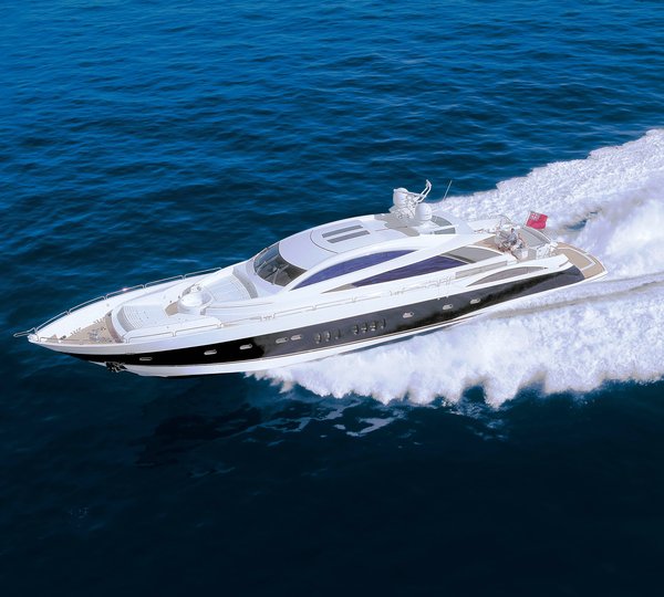 Yacht CASINO ROYALE, Sunseeker Predator 108 | CHARTERWORLD Luxury ...