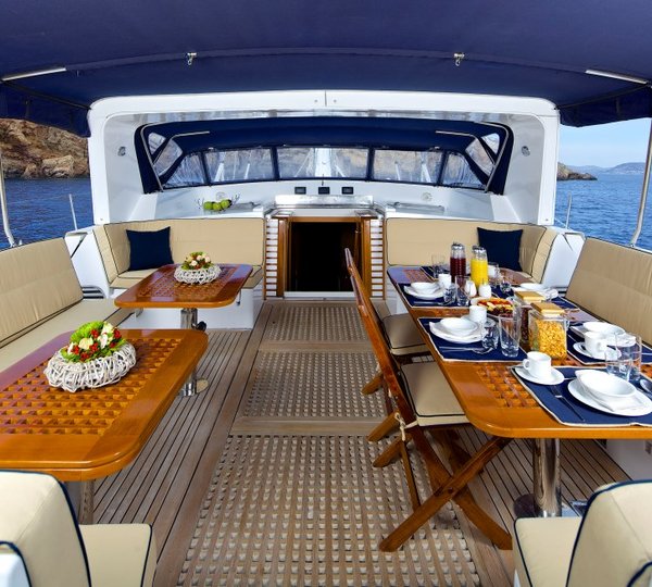 Sailing yacht AMADEUS - Cockpit Dining 2