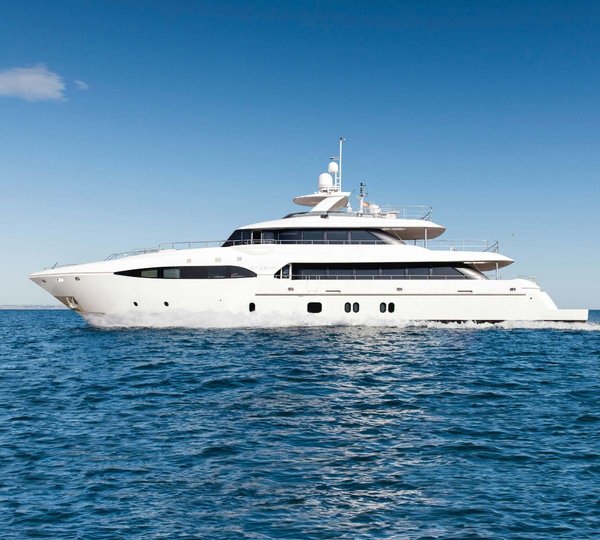 36M Unfinished Fishing Trawler - Luxury Yacht Charter in Turkey