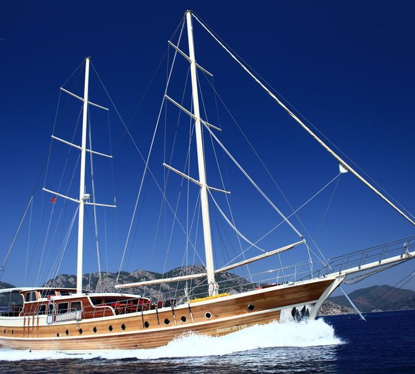 Yacht JUNIOR ORCUN -  Main