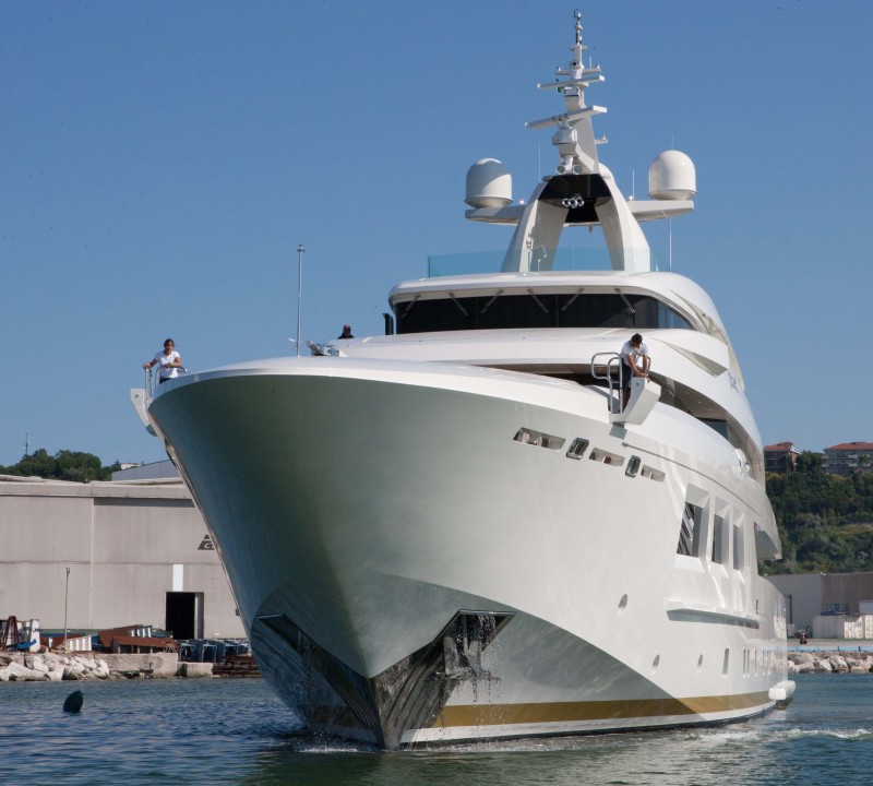 Yacht Saramour A M Crn Superyacht Charterworld Luxury Superyacht Charters