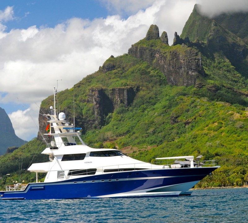 luxury yacht charter french polynesia