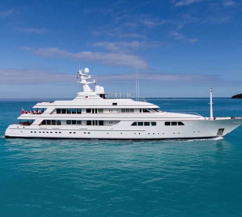 Yacht FLAG, Feadship | CHARTERWORLD Luxury Superyacht Charters