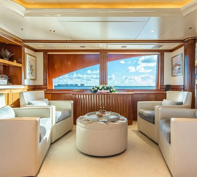 Lounge Image Gallery – Luxury Yacht Browser | by CHARTERWORLD ...