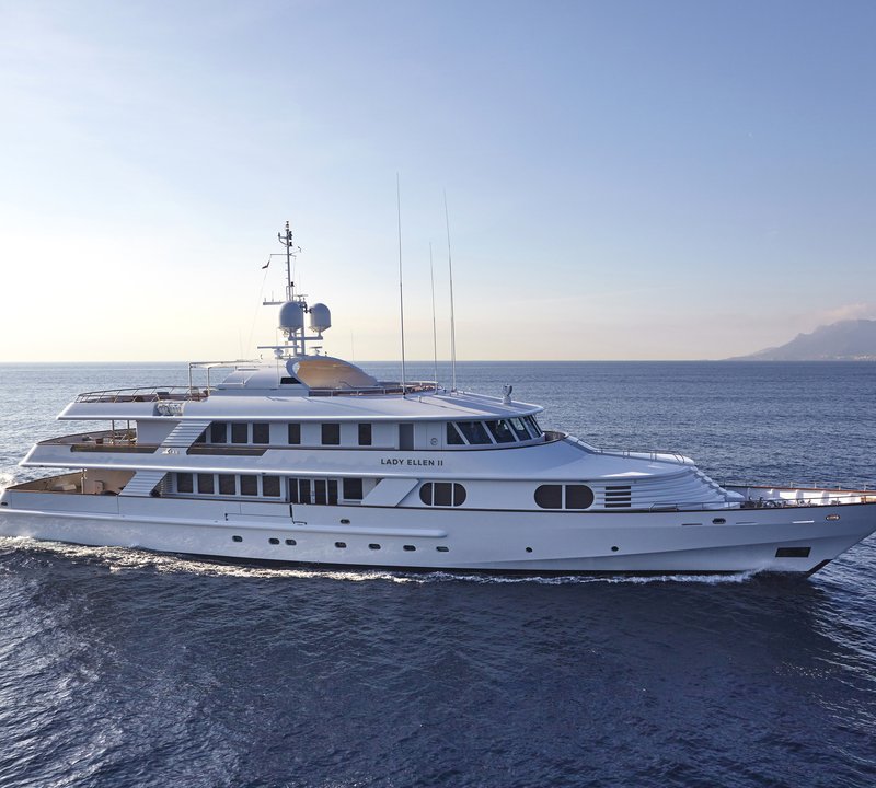 61m CRN 133 SARAMOUR yacht leaves CRN shipyard in Ancona — Yacht ...