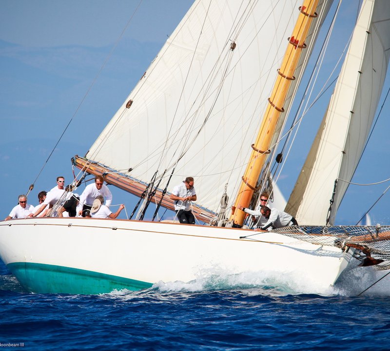 William Fife Image Gallery - Sails - William Fife YACHT 105' - MOONBEAM ...