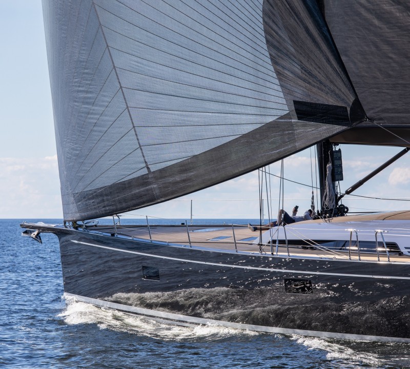 Yacht RESILIENT 4, Nautor Swan | CHARTERWORLD Luxury Superyacht Charters