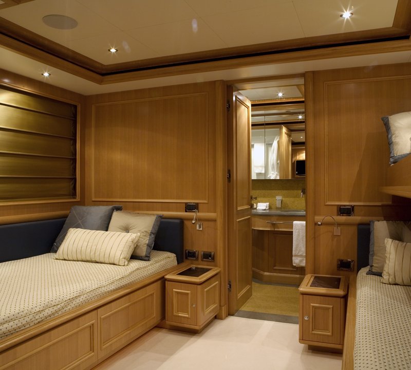 Bed Image Gallery – Luxury Yacht Browser | by CHARTERWORLD Superyacht ...