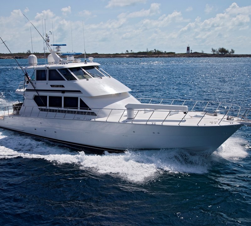 HATTERAS YACHTS, Superyachts, Luxury Yachts, Yachts for Charter, Yacht ...